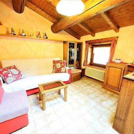 Appartamento Valeriano By Livigno Accomodation Exterior photo