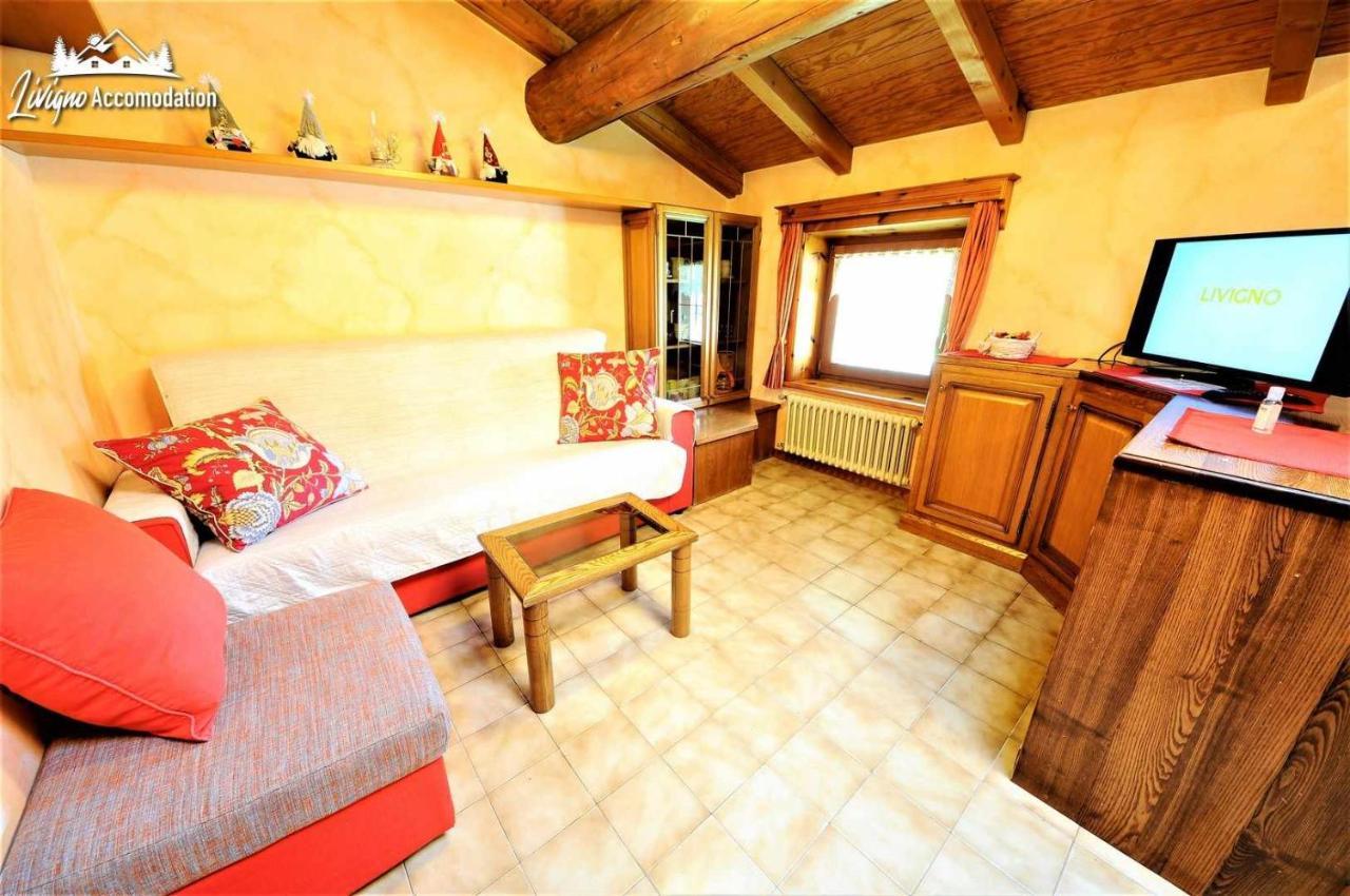 Appartamento Valeriano By Livigno Accomodation Exterior photo