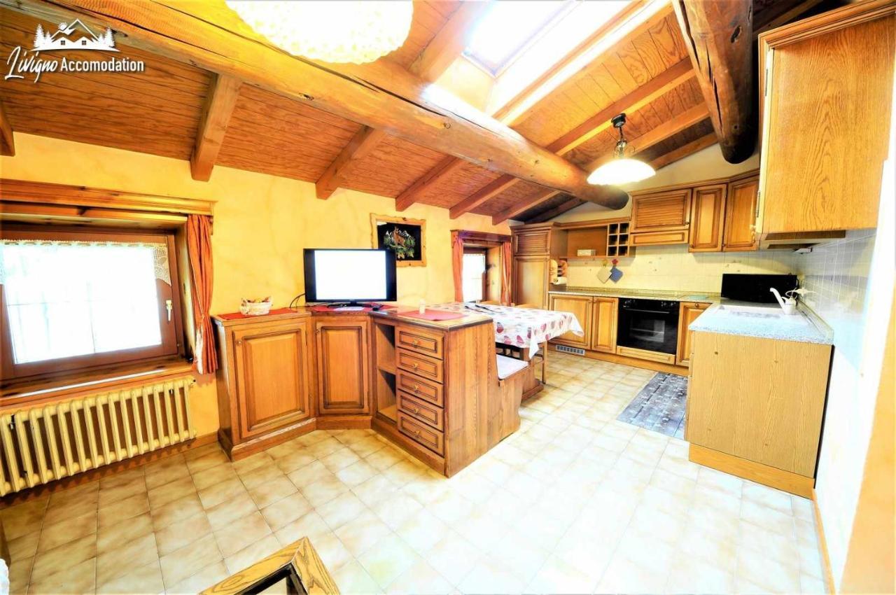 Appartamento Valeriano By Livigno Accomodation Exterior photo