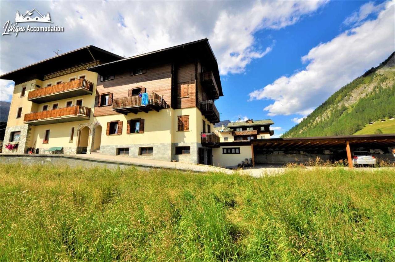 Appartamento Valeriano By Livigno Accomodation Exterior photo